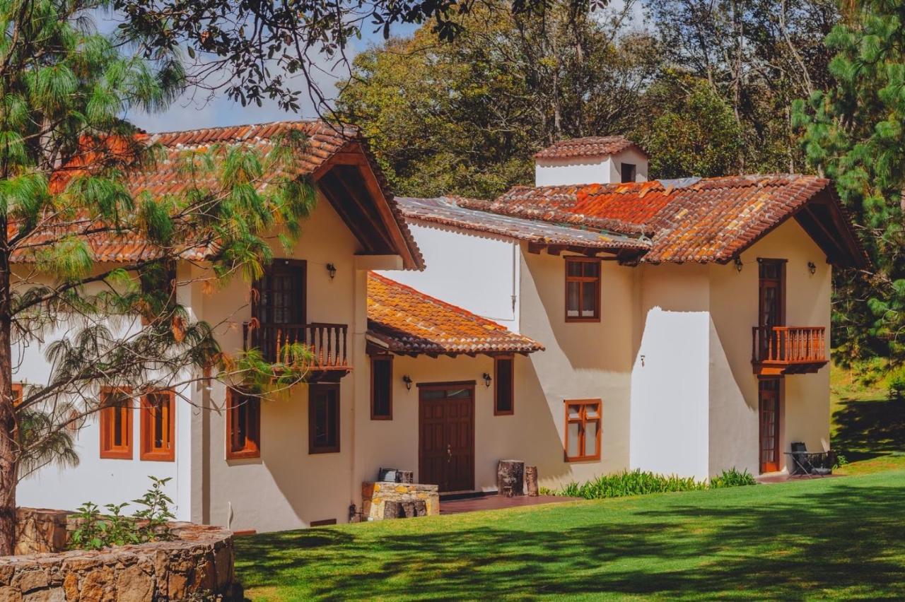 Cortijo La Casona & Bungalow Al Pie De La Montana San Cristobal de las Casas Luaran gambar