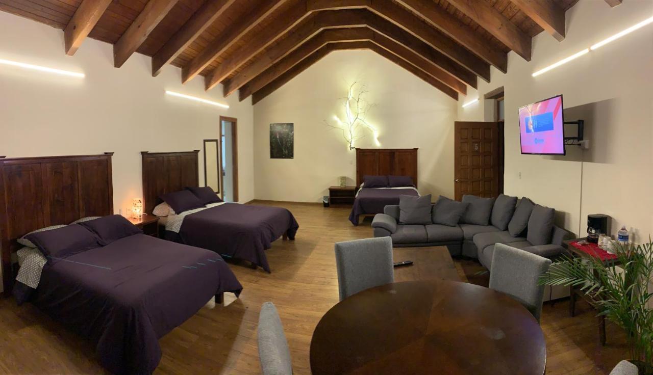 Cortijo La Casona & Bungalow Al Pie De La Montana San Cristobal de las Casas Luaran gambar